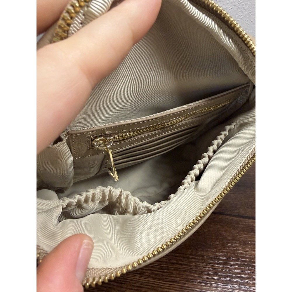 Mina Baie Beige Pebbled Crossbody Belt  Fanny Bag Zip Closure Gold Hardware NWOT - Picture 9 of 10